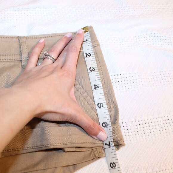 NWT Abercrombie and Fitch Khaki Shorts Sz 00 - Picture 10 of 11